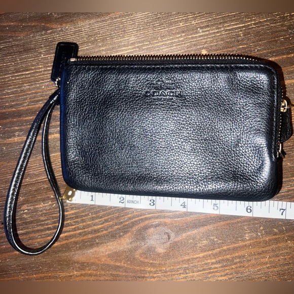 Coach F66505 Pebble Leather Double Corners Zip Wristlet Black - Picture 2 of 7